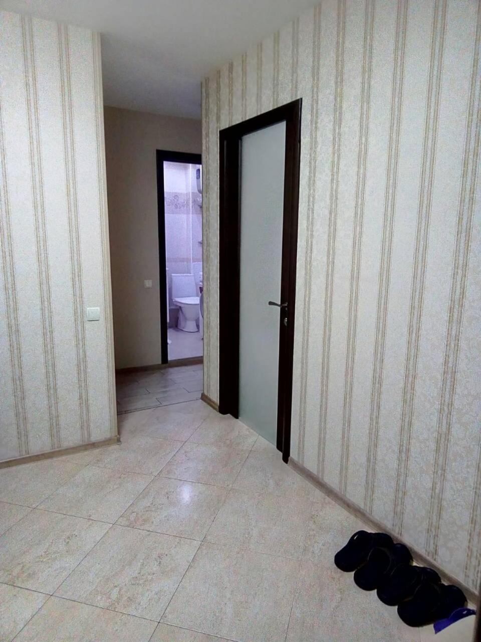 Уютно И По Домашнему Комфортно Студенческая 2К Кв Зубенко 19 Charkiw Exterior foto